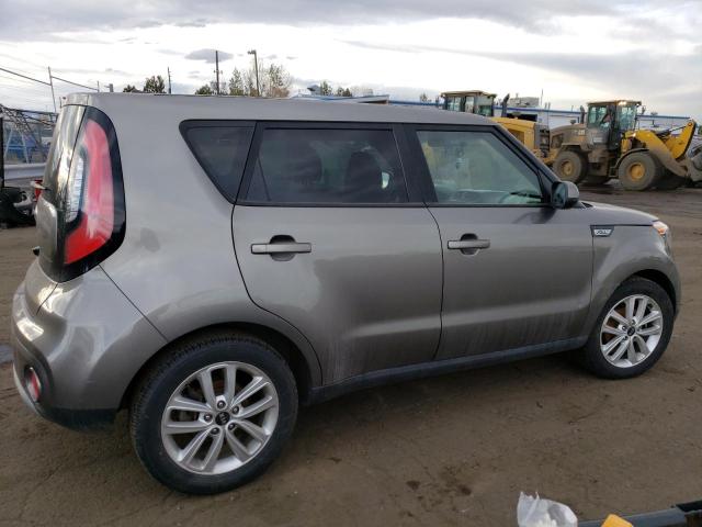 KNDJP3A59J7538829 KIA SOUL +