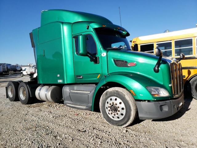 Peterbilt salvage cars for sale: 2015 Peterbilt 579