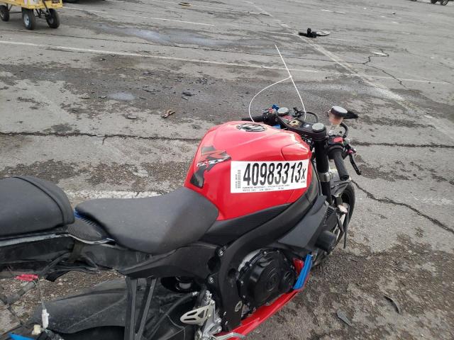 2013 SUZUKI GSX-R600 - JS1GN7FA8D2103017