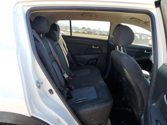 KNDPBCAC8F7698036 KIA Sportage Lx