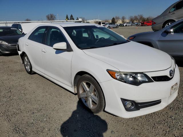 VIN 1HGCR2F8XGA061499 2012 TOYOTA CAMRY no.4