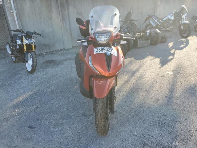 2022 VESPA SCOOTER - ZAPMD20UXN5000147