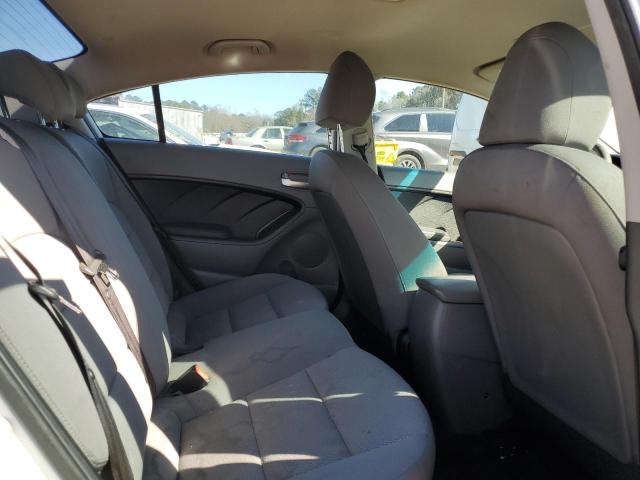 3KPFK4A74HE121141 KIA FORTE LX