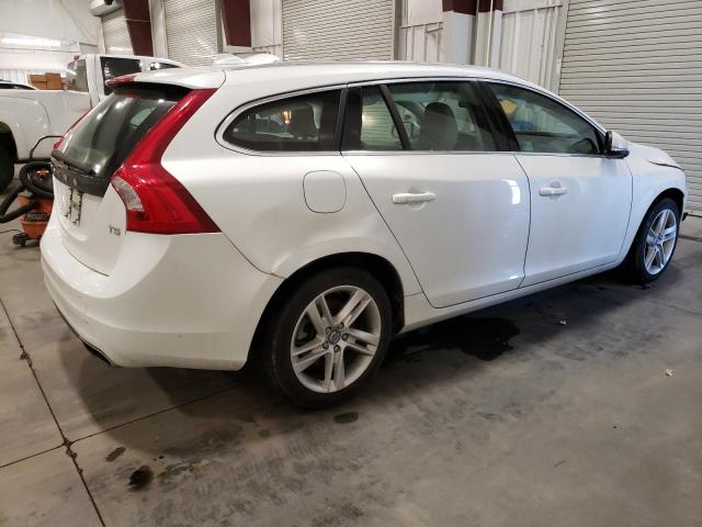 2015 VOLVO V60 PREMIE - YV140MEC4F1186117