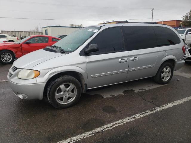 2005 Dodge Grand Caravan SXT