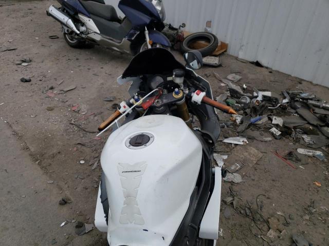 2004 SUZUKI GSX-R750 K JS1GR7JA842104163