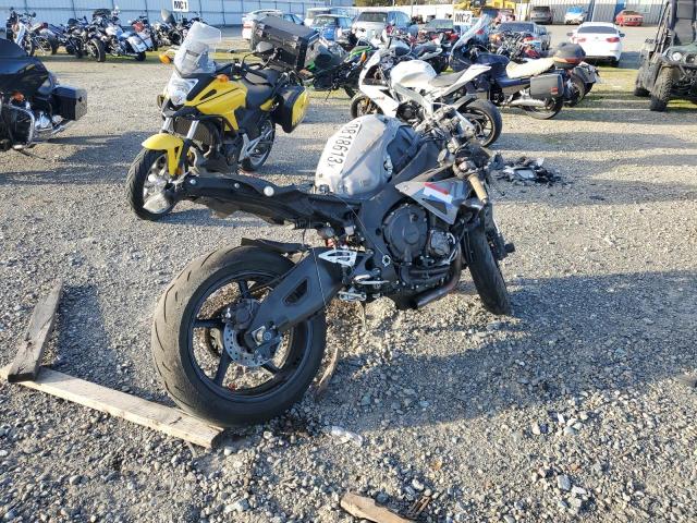 2017 YAMAHA FZ10 C JYARN48Y6HA000113