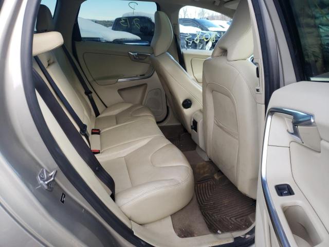 2015 VOLVO XC60 T6 PL - YV4902RDXF2615562
