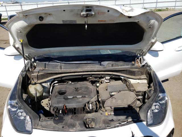 KNDPMCAC2H7259928 KIA Sportage Lx