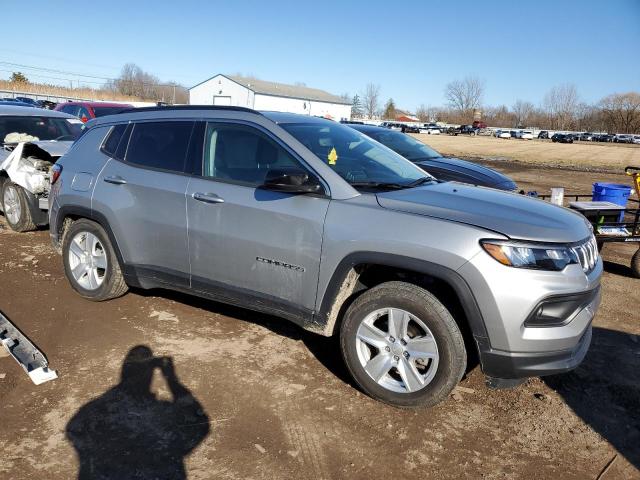 3C4NJDBB2NT136049 Jeep Compass Latitude
