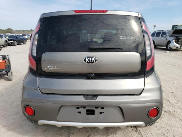 KNDJP3A56J7613082 KIA Soul