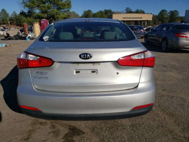 KNAFK4A64E5251268 KIA FORTE LX