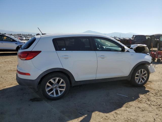 KNDPBCAC8F7698036 KIA Sportage Lx