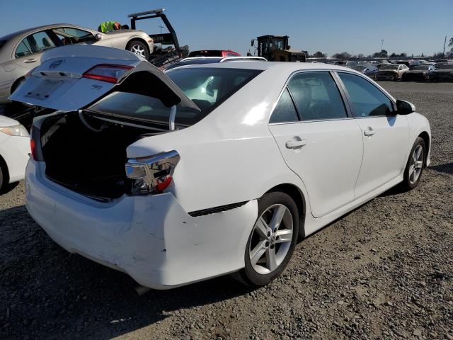 VIN 1HGCR2F8XGA061499 2012 TOYOTA CAMRY no.3