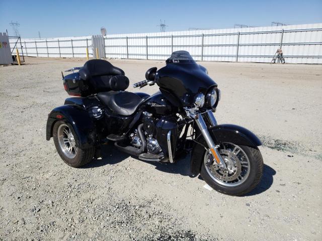 2010 HARLEY-DAVIDSON FLHXXX 1HD1MBM30AB851020