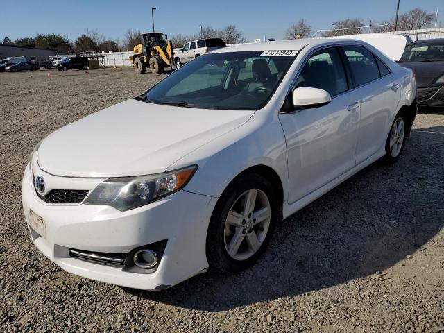 VIN 1HGCR2F8XGA061499 2012 TOYOTA CAMRY no.1