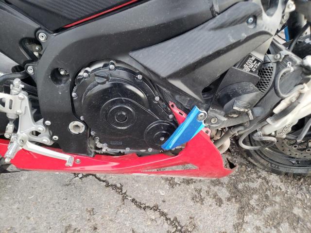 2013 SUZUKI GSX-R600 - JS1GN7FA8D2103017
