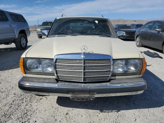 1979 MERCEDES-BENZ 300 TD VIN: 12319012007861