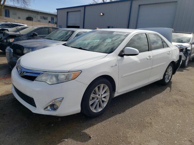 2014 Toyota Camry Hybrid 