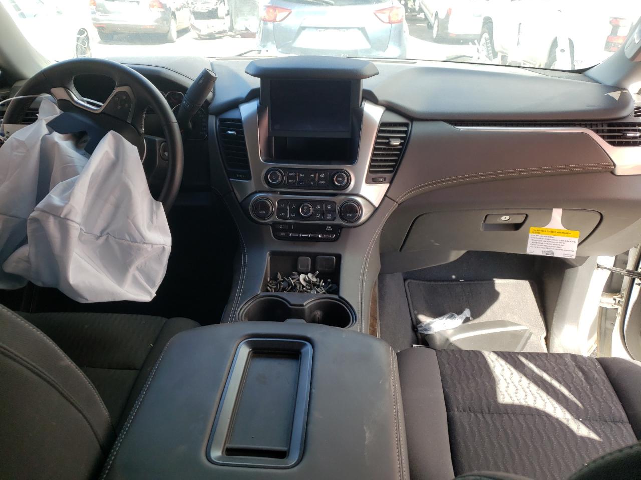 1GNSCAKC6LR260570 CHEVROLET TAHOE 2020