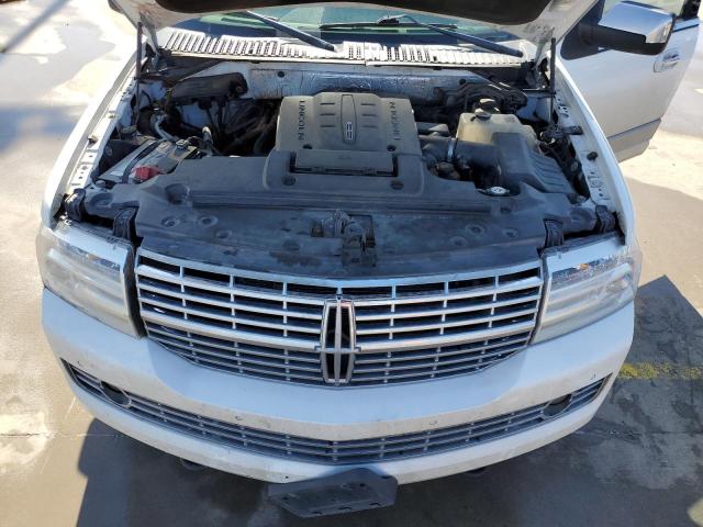 5LMJJ2J50CEL05229 Lincoln Navigator