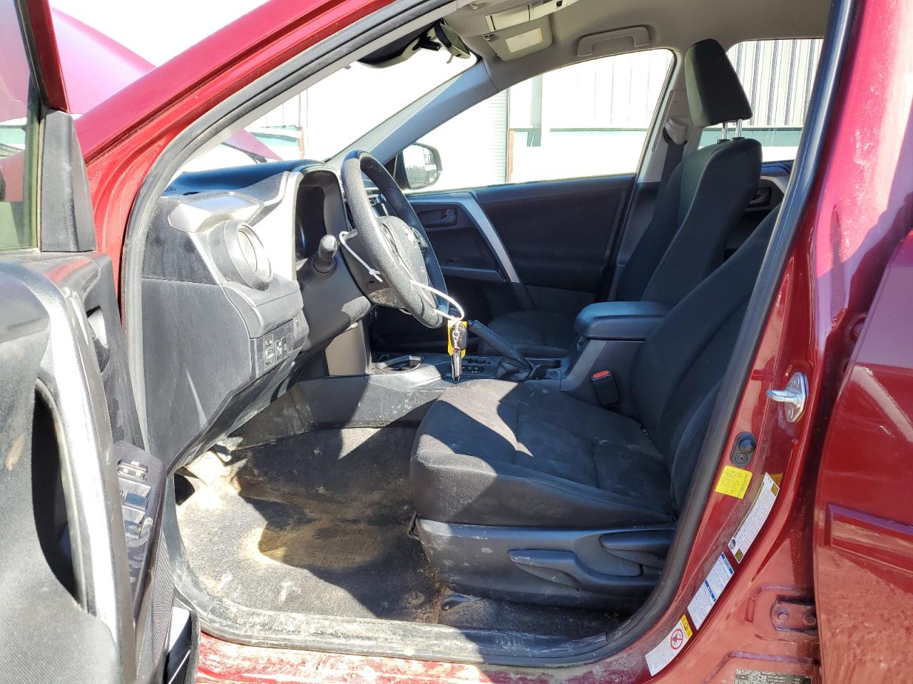 JTMBFREV2JD240872 TOYOTA RAV4 2018