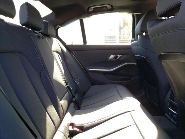 3MW5R7J56K8B01239 BMW 330XI