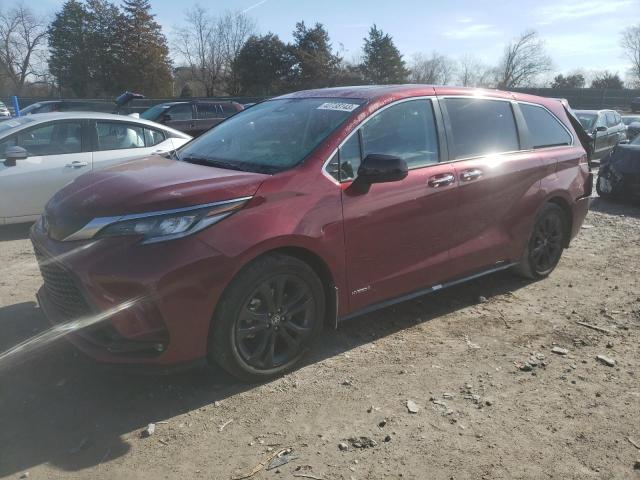 2021 TOYOTA SIENNA XSE - 5TDXRKEC3MS030440