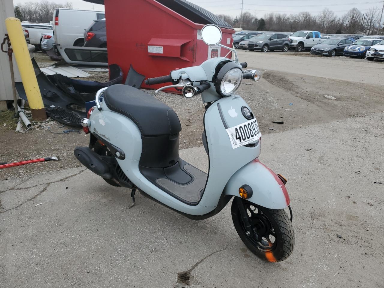 JH2AF7715KK300271 HONDA NCW50 2019