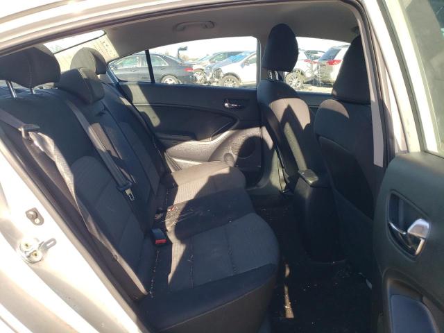 KNAFX4A63G5602059 KIA FORTE LX