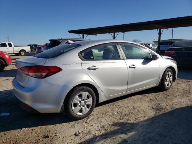 3KPFK4A79JE218857 KIA FORTE LX