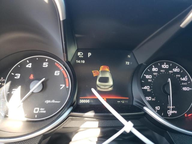 2017 ALFA ROMEO GIULIA Q4 - ZARFAEDN3H7555592