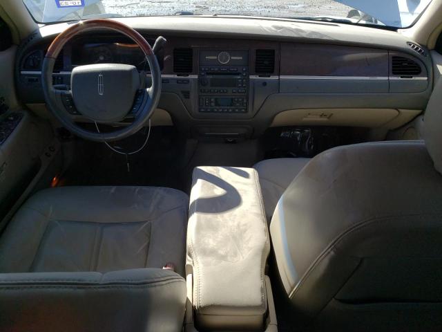 1LNHM82V47Y632148 Lincoln TOWNCAR