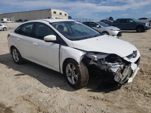 1FADP3F27EL268725 Ford FOCUS SE