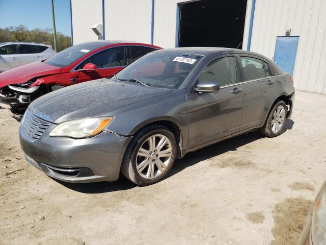 2013 Chrysler 200 Touring