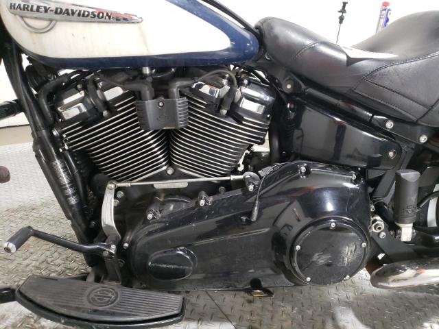 2019 HARLEY-DAVIDSON FLHC 1HD1YAJ21KB015809
