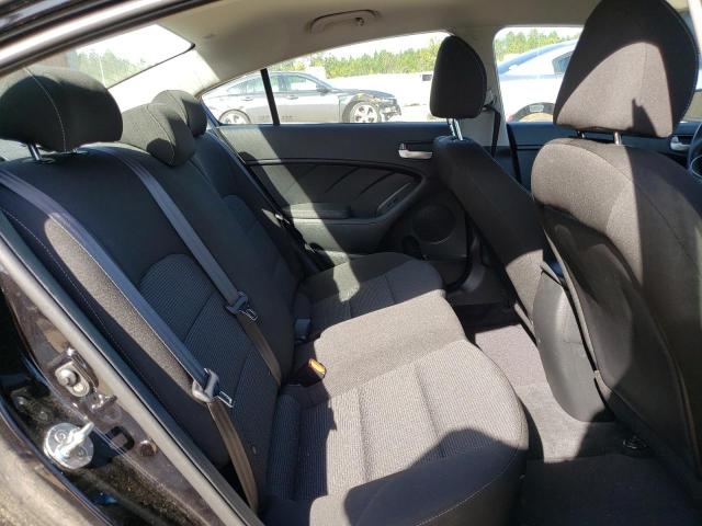 3KPFK4A78JE177492 KIA FORTE LX