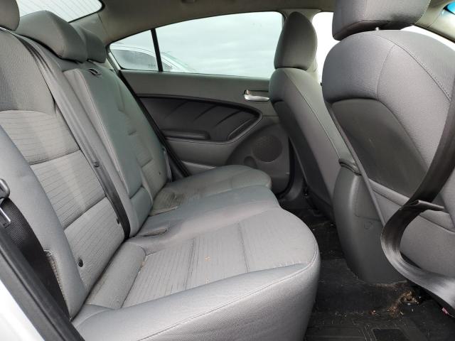 3KPFL4A79HE022442 KIA FORTE LX