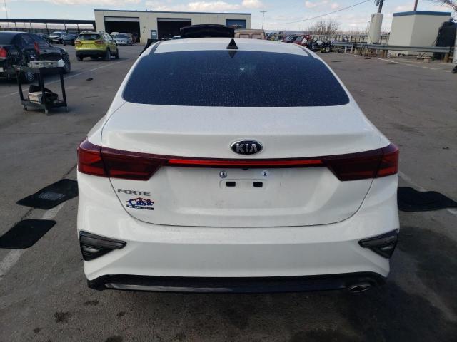 3KPF24AD2ME410017 KIA FORTE FE
