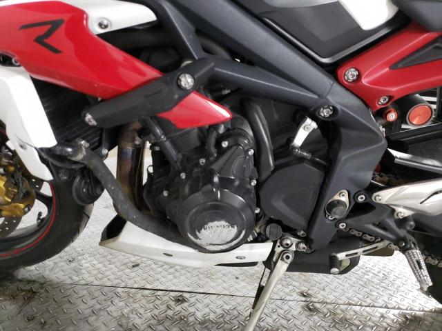 2013 TRIUMPH MOTORCYCLE STREET TRI - SMTL03NEXDT577904