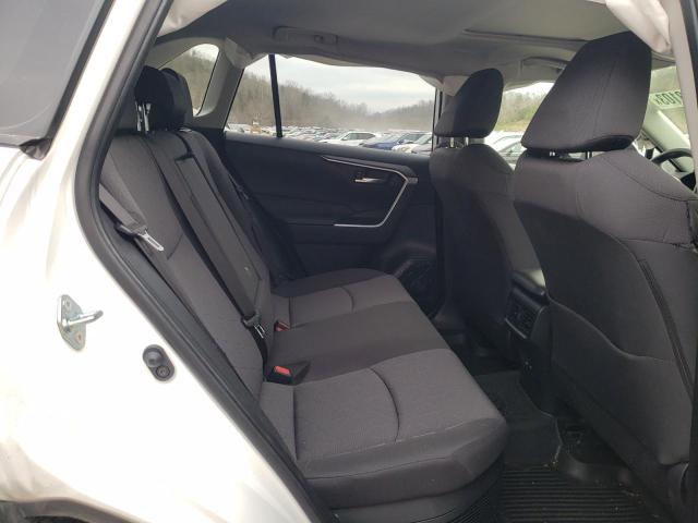 2022 TOYOTA RAV4 XLE JTMRWRFVXND153837