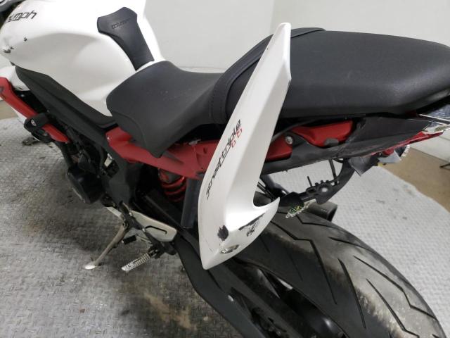 2013 TRIUMPH MOTORCYCLE STREET TRI - SMTL03NEXDT577904