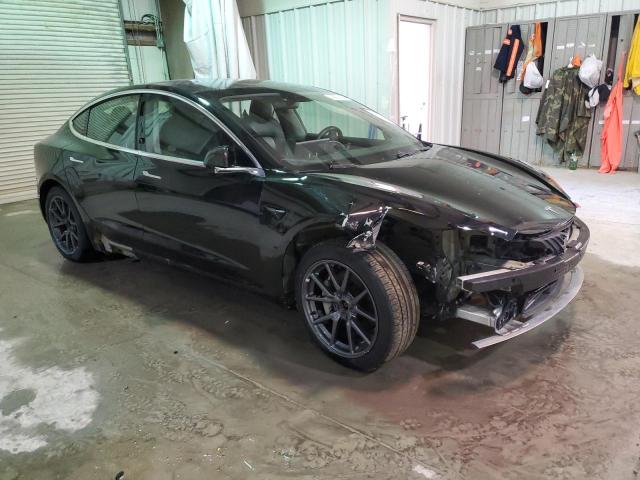 5YJ3E1EB0JF127638 Tesla MODEL 3