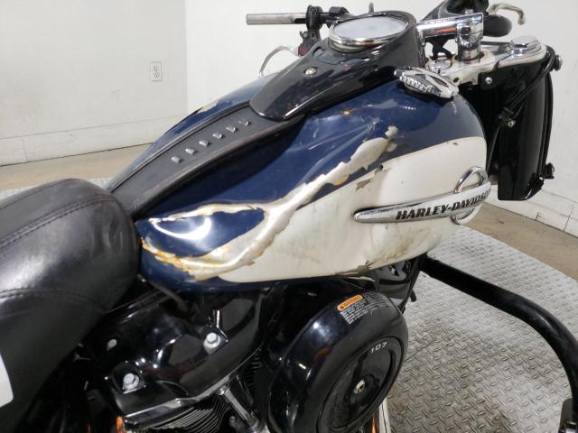 2019 HARLEY-DAVIDSON FLHC 1HD1YAJ21KB015809