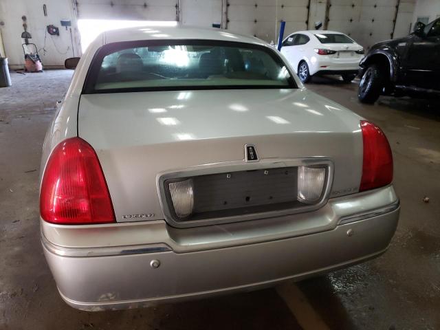 1LNHM83W14Y612328 Lincoln TOWNCAR