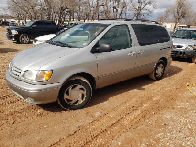 2002 Toyota Sienna LE