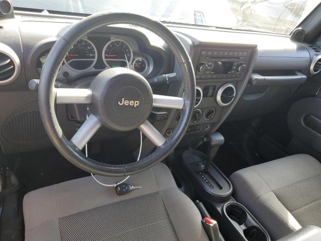 1J4FA54188L567049 Jeep Wrangler Sahara