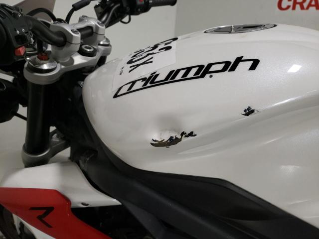 2013 TRIUMPH MOTORCYCLE STREET TRI - SMTL03NEXDT577904