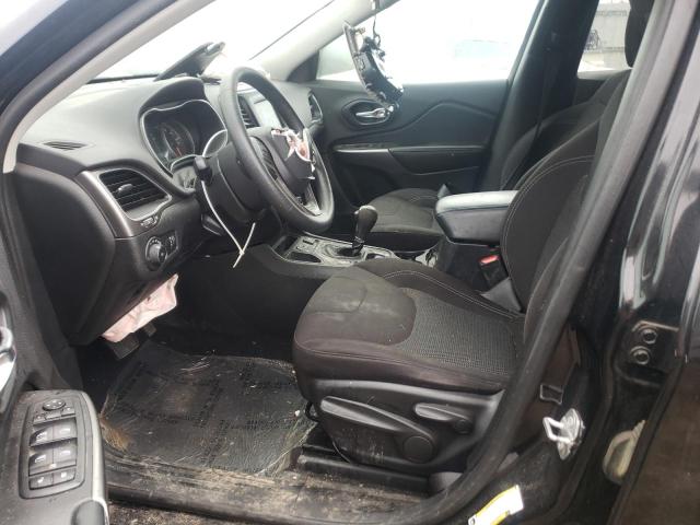 1C4PJLCB4KD307483 Jeep Cherokee Latitude