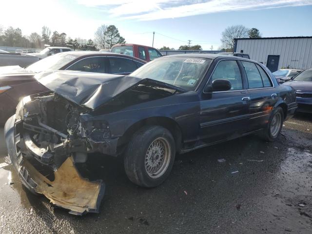 1999 Ford Crown Victoria LX